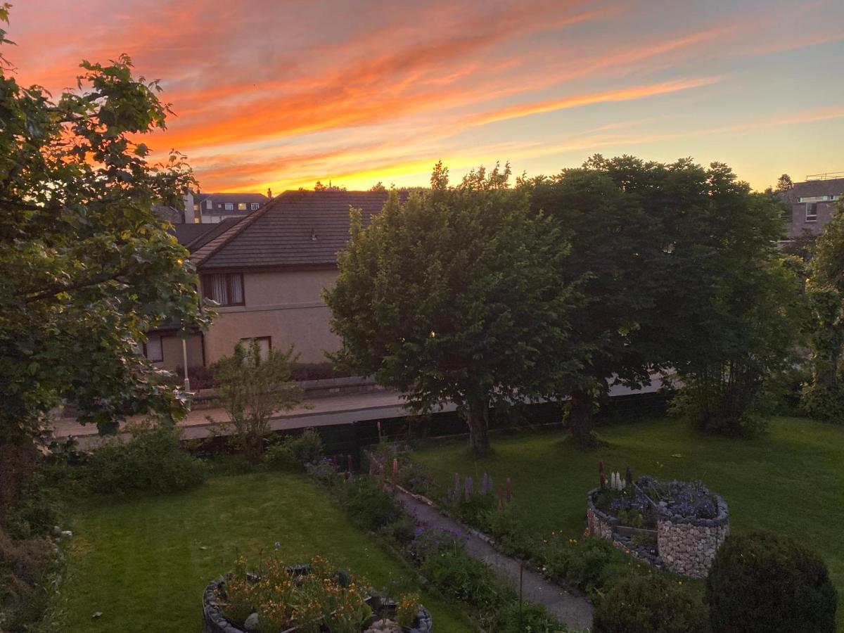 Garden Park Guest House Grantown-on-Spey Экстерьер фото